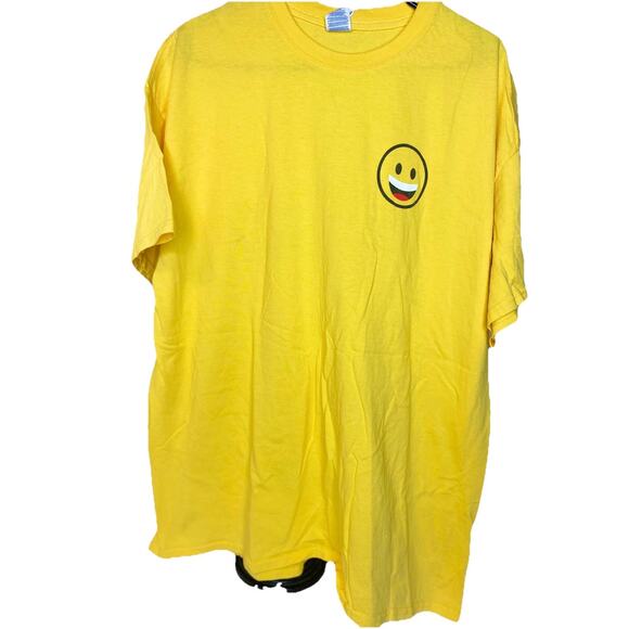 Play More Be Happy Lake Charles Smile Face Tshirt Size XL Woman’s - Picture 1 of 9